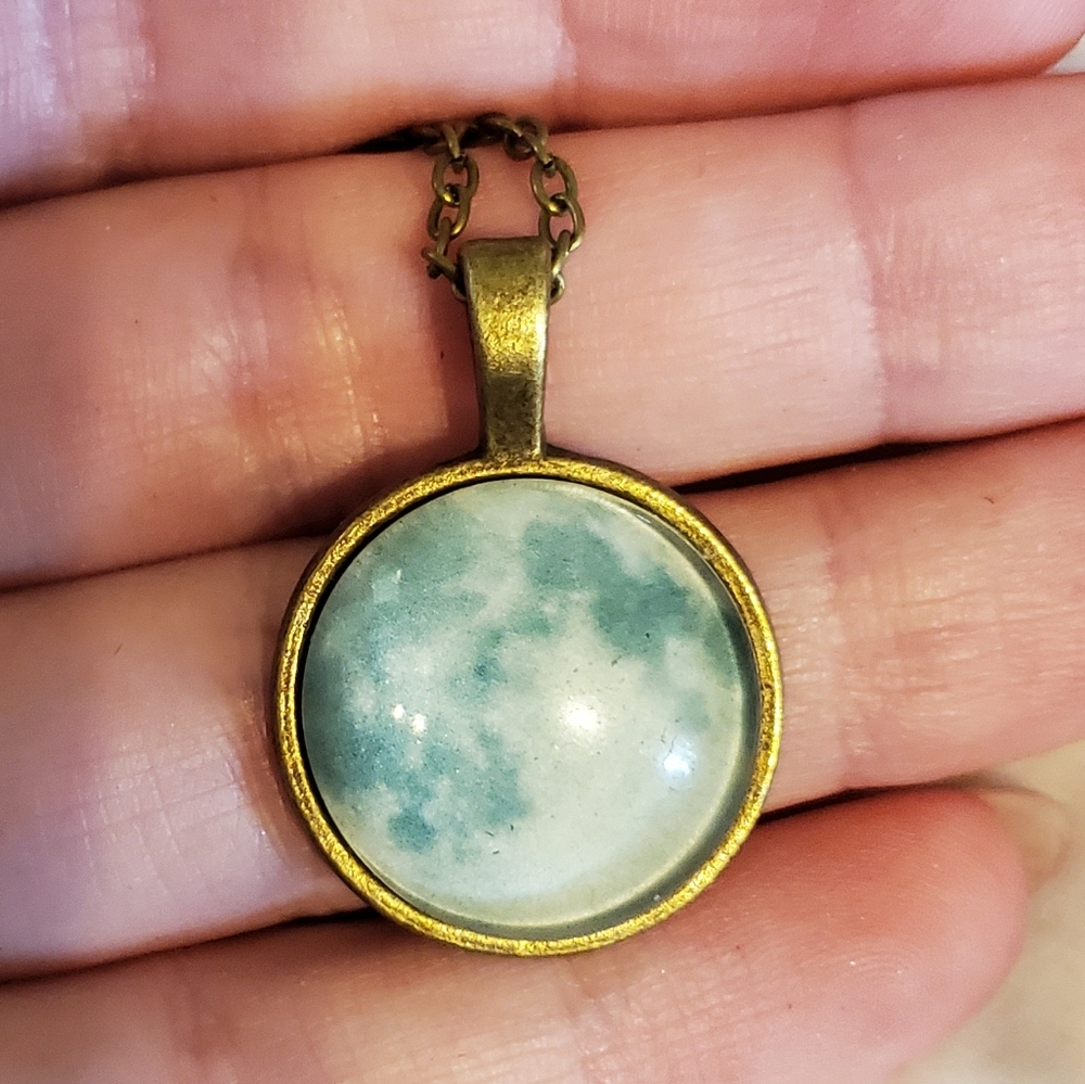 (3 For $15) Gold Full Moon Necklace